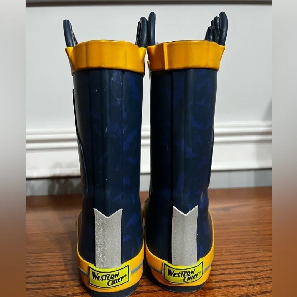 NWT-WESTERN Chief Boys Batman Snow/Rain Lined Boots